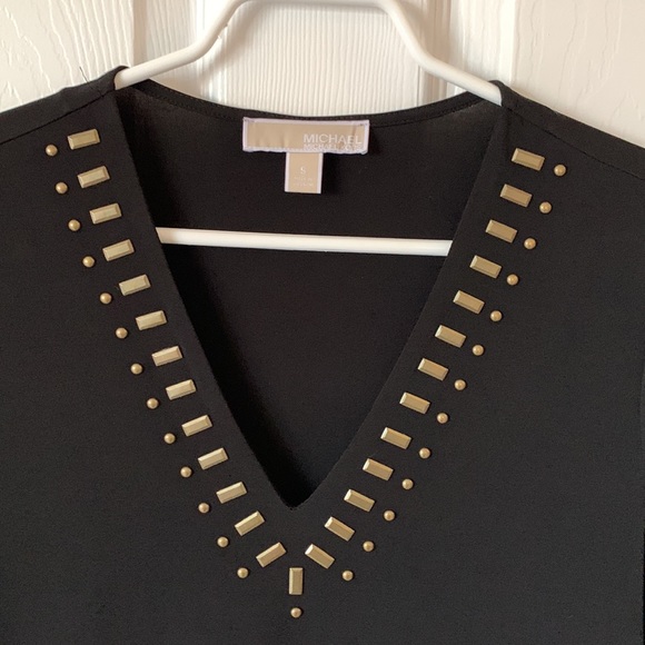 Michael Kors top with metal grommets - Picture 2 of 5